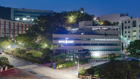 상명대학교 학술정보관 야경 