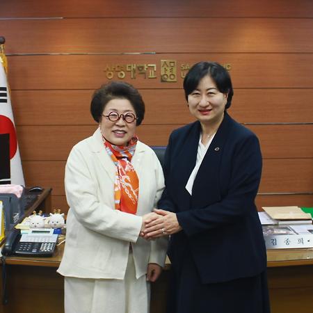 충남콘텐츠진흥원 김곡미 원장 접견 이미지